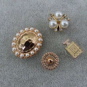 PEARL GOLD BLING Shoe Charms for Shoes Wristbands Set of 4 Sparkle Luxury Lot - Picture 1 of 7