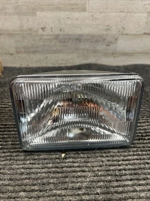 Lâmpada de farol Philips H4651C1 - Padrão - Pacote comercial único - Imagem 1 de 4