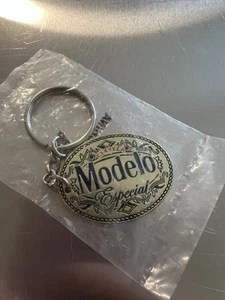 NEW MODELO ESPECIAL Beer Keychain Metal Cerveza - Picture 1 of 3
