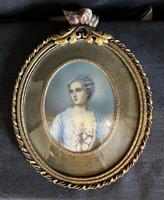 Антикварная французская позолоченная бронзовая декоративная овальная рама с ручной росписью миниатюрная живопись - Изображение 1 из 4