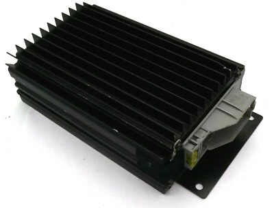 Mercedes-Benz CLK C208  Bose Verstärker Amplifier  2088200889  - Bild 1 von 4
