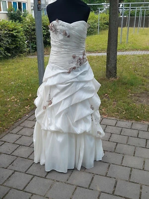 Brautkleid Gr. 38 Sina C. Kurschat Taft Blütenapplikation Elfenbein Cappucino - Bild 1 von 4