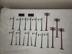 Vintage Bachmann O Gauge Trackside Telephone Poles Benches & Street Lamps 21pcs - Picture 1 of 18