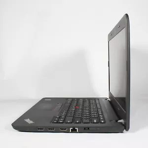 Notebook ThinkPad E450 USATO con hard disk SSD batteria da cambiare - Foto 1 di 8