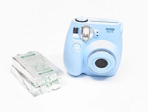 Fujifilm Instax Mini 7s Instant Camera Light Blue Instafilm - Picture 1 of 7