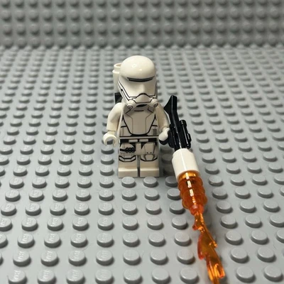 Lego Star Wars Minifigure - First Order Flametrooper, sw0666 Flame Trooper - Image 1 of 2