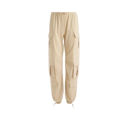 Calça cargo feminina Alice + Olivia Shara paraquedas 4 bolsos creme amêndoa algemados - Imagem 1 de 4