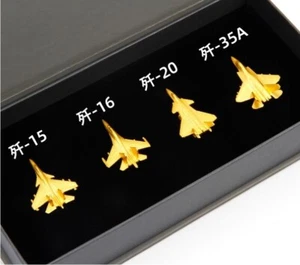 Juego de insignias 2024 Zhuhai Airshow J-15、J-16、J-20、J-35 color dorado 35 mm - Imagen 1 de 2