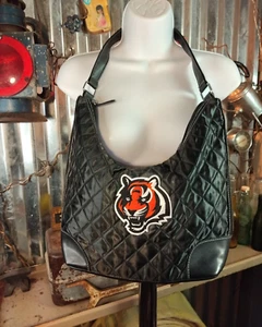 Brand New - NFL Cincinnati Bangals Embroidered Purse Black Bag - Little Earth - Picture 1 of 6