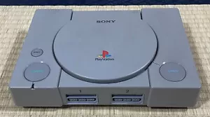 Sony PS1 PLAYSTATION 1 CONSOLE - Doesn't Read Disck - Japan Import - Picture 1 of 2