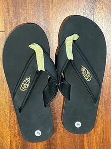 Burj al Arab women’s flip flops, medium, size 38, never worn, still connected - Picture 1 of 3