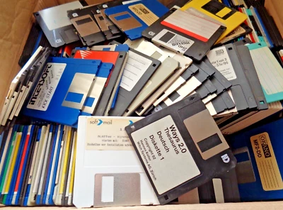 IBM PC -- 50 STK./PCS. 3,5" DISK`S  💾 KONVOLUT 🔥 - Bild 1 von 2