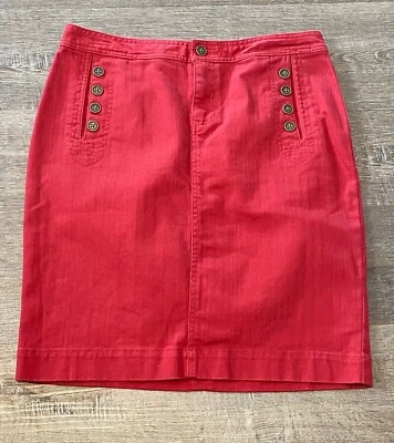 AMERICAN LIVING Red Skirt, With side pockets, and Buttons, size 6, Women’s - Image 1 of 4