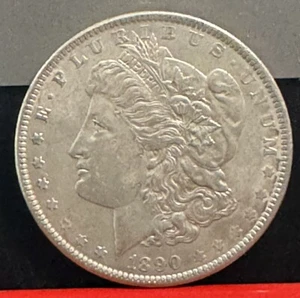 1890 MORGAN SILVER DOLLAR 90% SILVER $1 COIN #157 - Picture 1 of 3