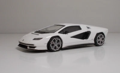Bburago 30010 Lamborghini Countach LPI 800-4 - METAL Scala 1:43 - Immagine 1 di 3