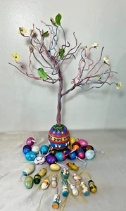 Vintage Easter Tree with 29 Ornaments Eggs Chicks Bunnies 18 Inch E4 - Picture 1 of 13