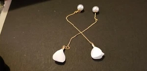 Flower Pearl Tassel Gold Tone Dangle Drop Earrings Pierced - Picture 1 of 2