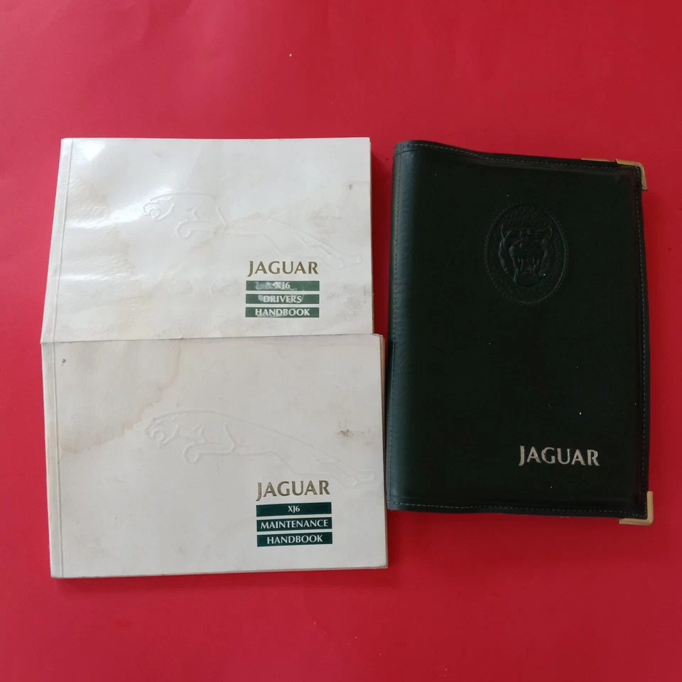 Juego manual del propietario Jaguar XJ6 1990 vintage con carpeta de cubierta. Algunos daños por agua Foto 1 de 4