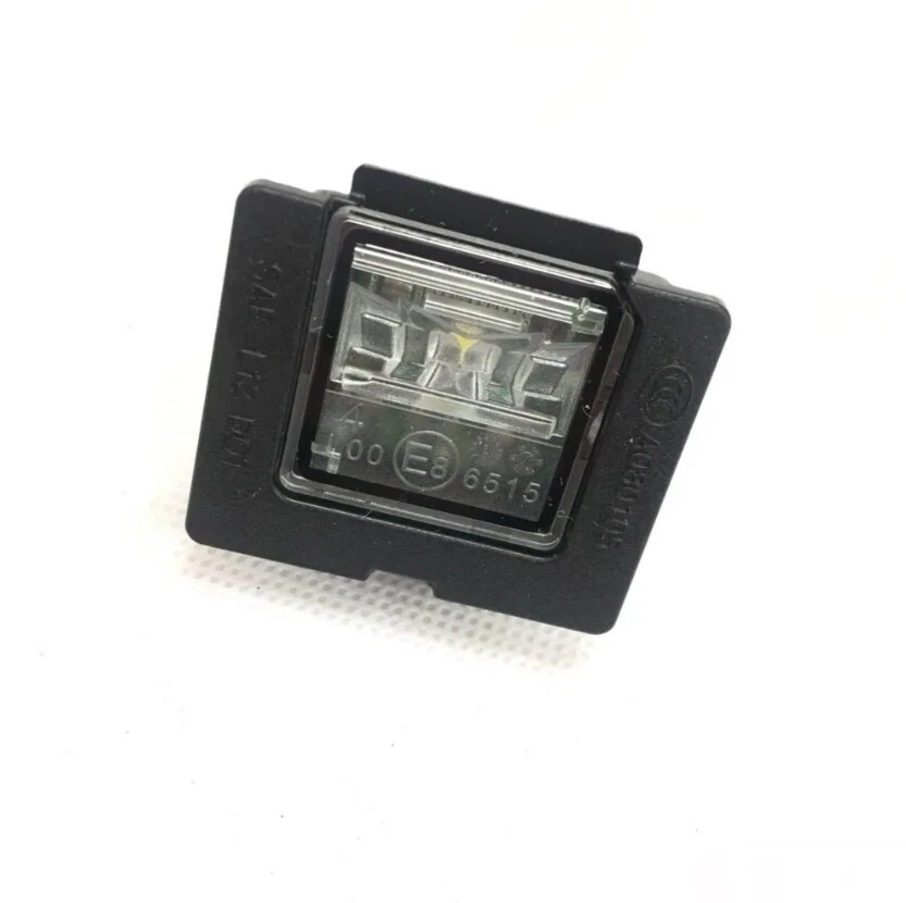 MB VITO W447 License Number Plate Light A0999068400 Genuine