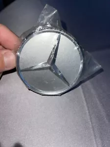 MERCEDES BENZ OEM WHEEL CENTER CAP B66470202 SILVER/CHROME - Picture 1 of 6