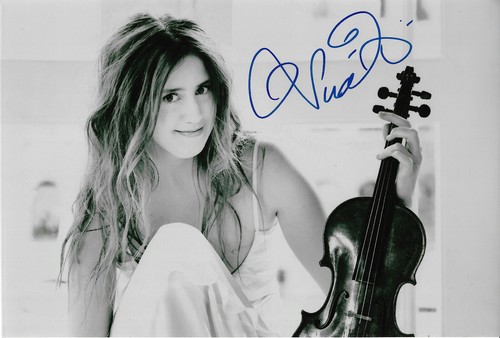 Vilde Frang Violine signed 8x12 inch photo autograph | eBay