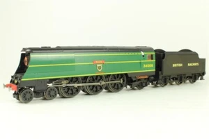 Hornby OO Gauge R2685 BR 4-6-2 1948 Nationalisation West Country Class "Bude" - Picture 1 of 9