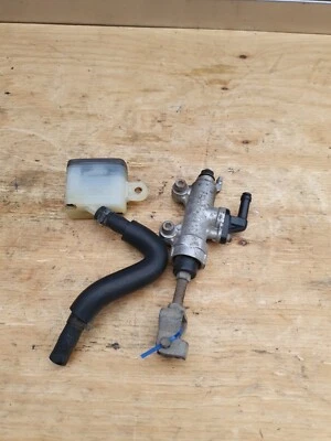 ♻️♻️ Cilindro maestro freno trasero HONDA CBR125R (2004 - 2006) ♻️♻️ Foto 1 de 4