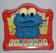 COOKIE MONSTER Sesame Street PIANO 1976 Muppets