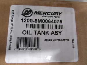 New OEM Mercury oil reservoir assembly 1200-8M0064075 - Picture 1 of 2