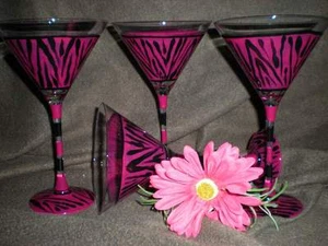 HANDPAINTED HOT MOMMA PINK ZEBRA SET OF4 MARTINI GLASS (MADE IN THE USA) - Picture 1 of 1