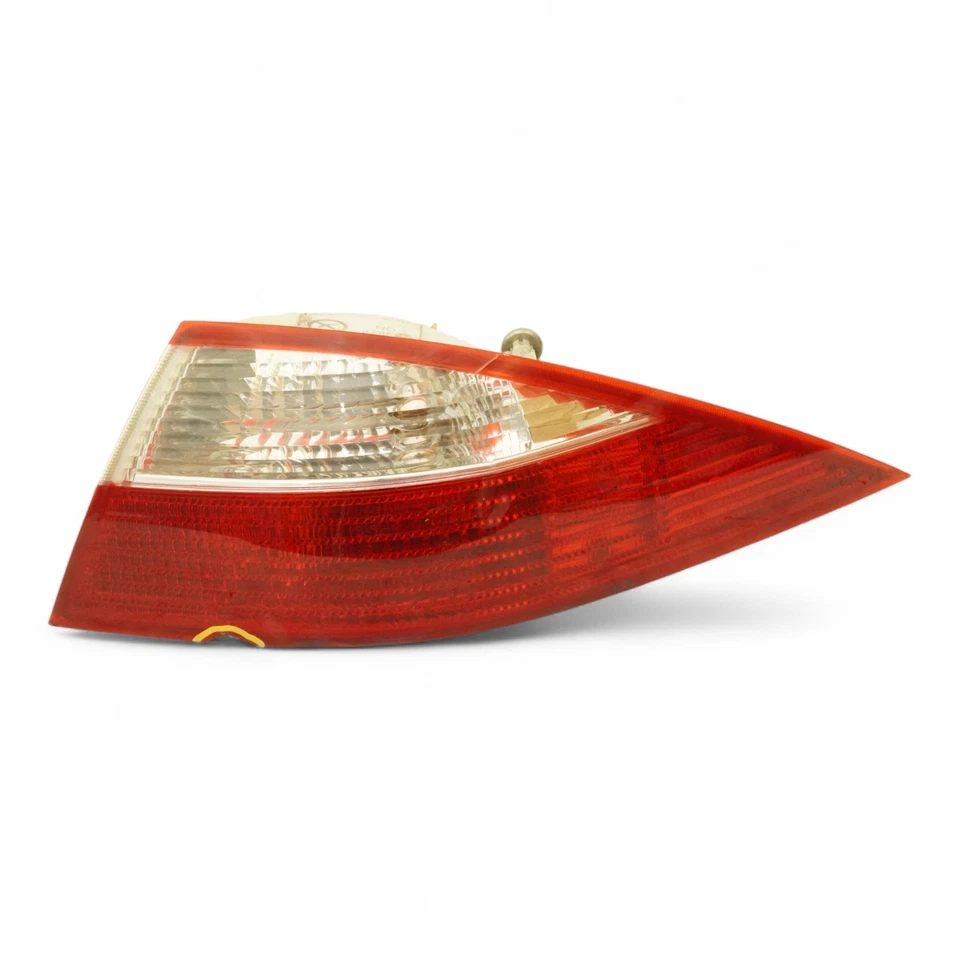 Jaguar XKR XK X150 2007-2009 LUZ TRASERA PARADA FRENO CUARTO PANEL MONTADO DIESTRO Foto 1 de 4