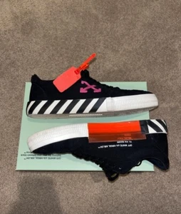 Off White Low Vulcanized Sneaker (Size US 11.5) “Black violet” - Picture 1 of 8