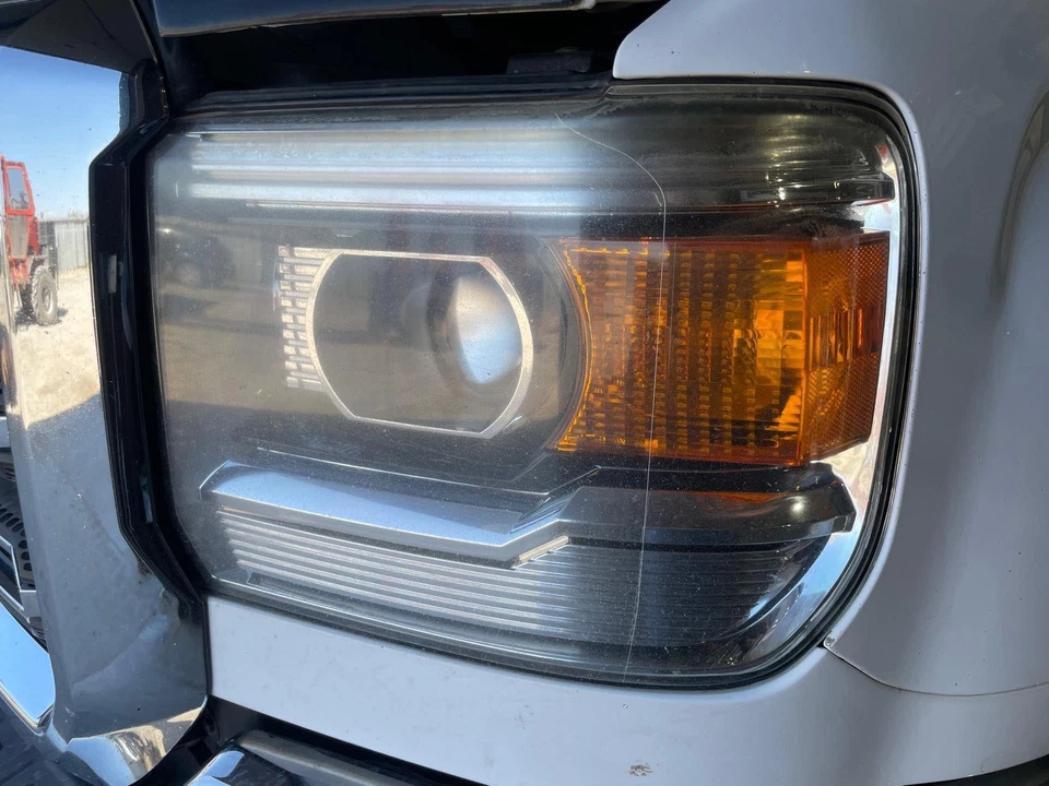 GMC Sierra 2500 2015 conductor izquierdo proyector haz halógeno faro Foto 1 de 1