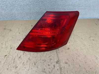 Luz trasera derecha pasajero Ford Taurus Interceptor 2014 a 2018 OEM S4393 DW Foto 1 de 4