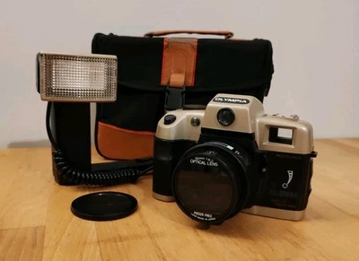 Olympia DL 2000A Motor Drive 35mm Film Camera + Carry Case + Flash -  Working - Image 1 of 4