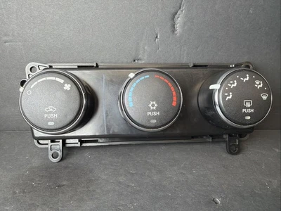 08-09 Jeep Liberty Calentador Manual Control de Temperatura de CA P55111935AA Probado por OEM Foto 1 de 3