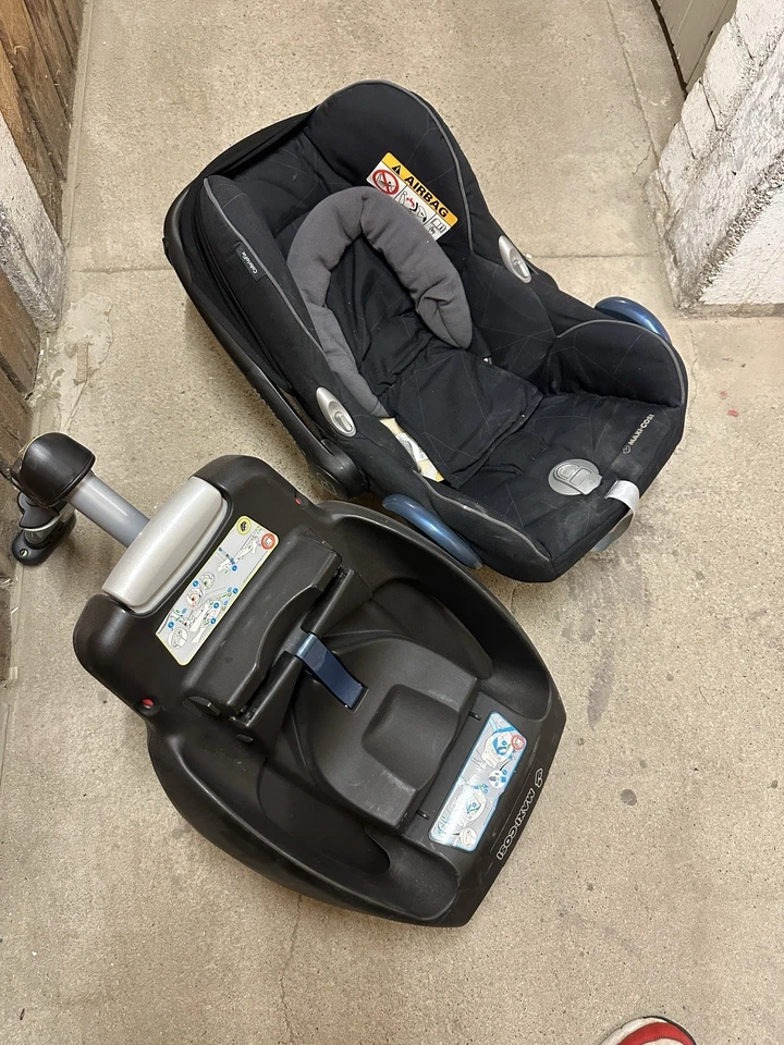 Maxi Cosi Cabriofix Und Isofix Basisstation - Bild 1 von 1