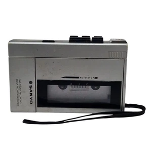 Sanyo M1010 One Touch Cassette Tape Recorder Silver - For Parts or Repair - Imagen 1 de 18