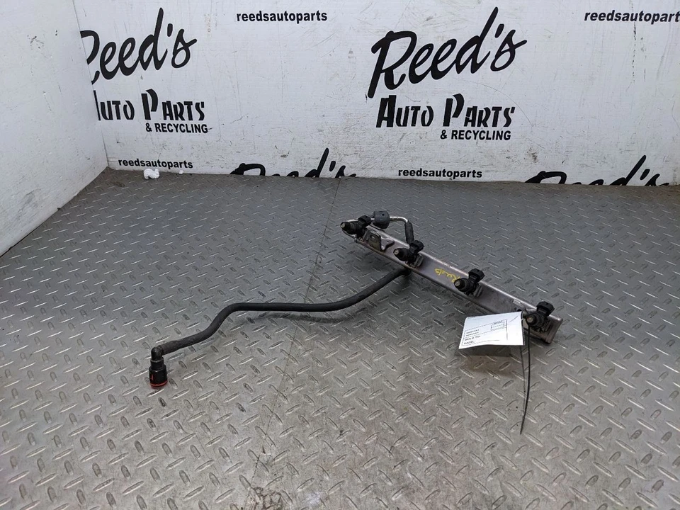 2015-2017 NISSAN ALTIMA FUEL RAIL W/ INJECTORS 16600-9HP0A OEM 1178944 - Image 1 of 4
