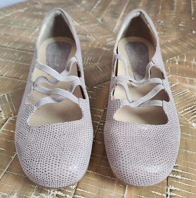 Earthies Correa Cruzada CLARE-INGER Mujer Beige Ballet Zapatos Planos Talla 9 B Foto 1 de 4