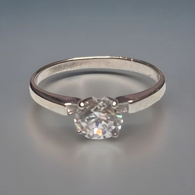 White Gold 14k Lds Wedding Ring W Cz Center Sz 5 (1.8g) - Image 1 of 4