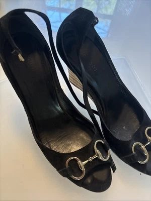 Gucci 11 High Heel Wedge Sandals Black Suede  Gold Horse-bit Espadrille Soles - Image 1 of 4