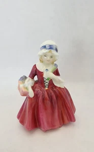 Royal Doulton Figurine Lavinia 5" Tall HN 1955 - Picture 1 of 7