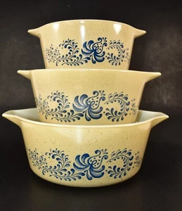 Casseruola vintage Pyrex Homestead blu piatti 473, 474, 475 senza coperchi - Foto 1 di 9