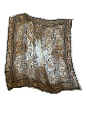 Bufanda cuadrada de seda ESCADA detalles dorados como nueva hecha en Italia Foto 1 de 4