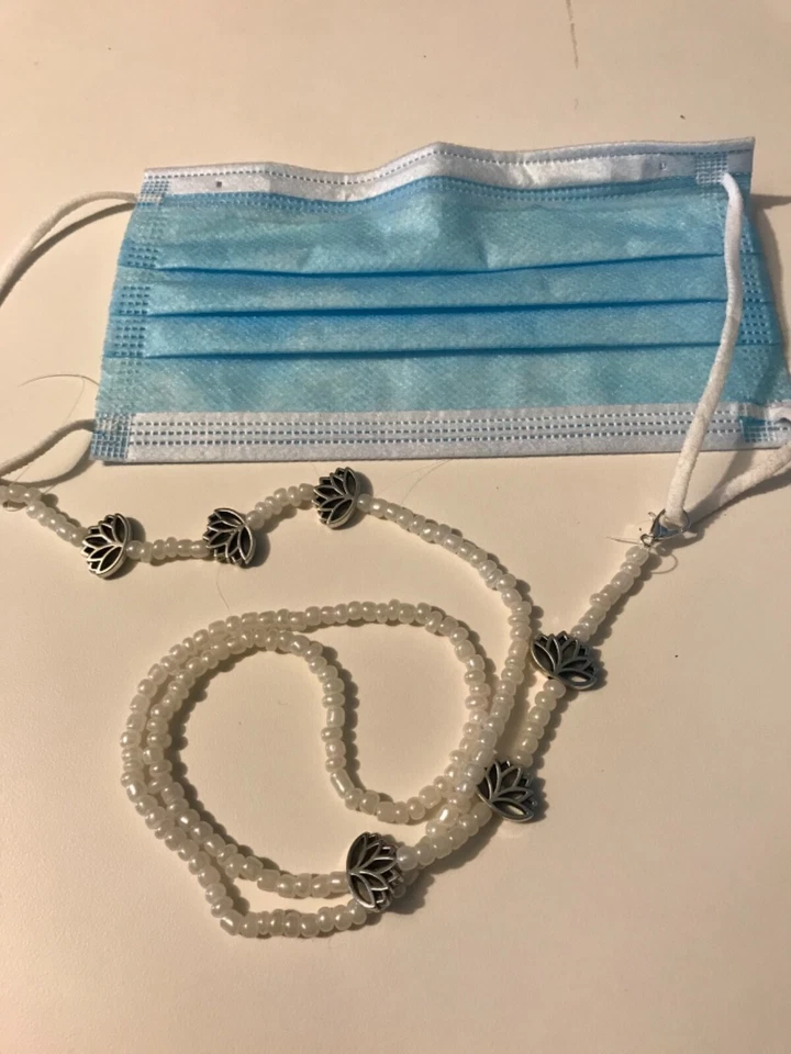 Flores de loto y crema cuentas de vidrio máscara facial soporte máscara cordón Foto 1 de 3