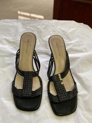 MUJER 2004 ANNE KLEIN MAGNÍFICAS SANDALIAS DE CUERO NEGRO 3 1/2” Foto 1 de 4