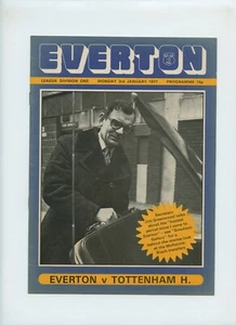 January 1977 Everton Blues Tottenham Hotspur Lilywhites Spurs Soccer Program - Picture 1 of 2