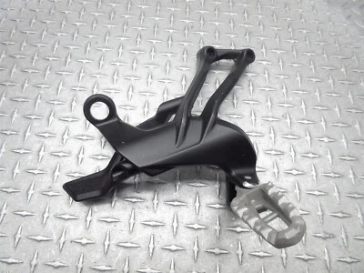 2019 17-21 Ducati Multistrada 950 pé direito traseiro passageiro suporte de descanso fabricante de equipamento original - Imagem 1 de 4