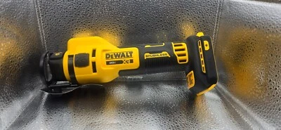 Dewalt DCE555B 20 v Cordless Drywall Cut Out Tool Powerstack  & Charger NEW - Image 1 of 4